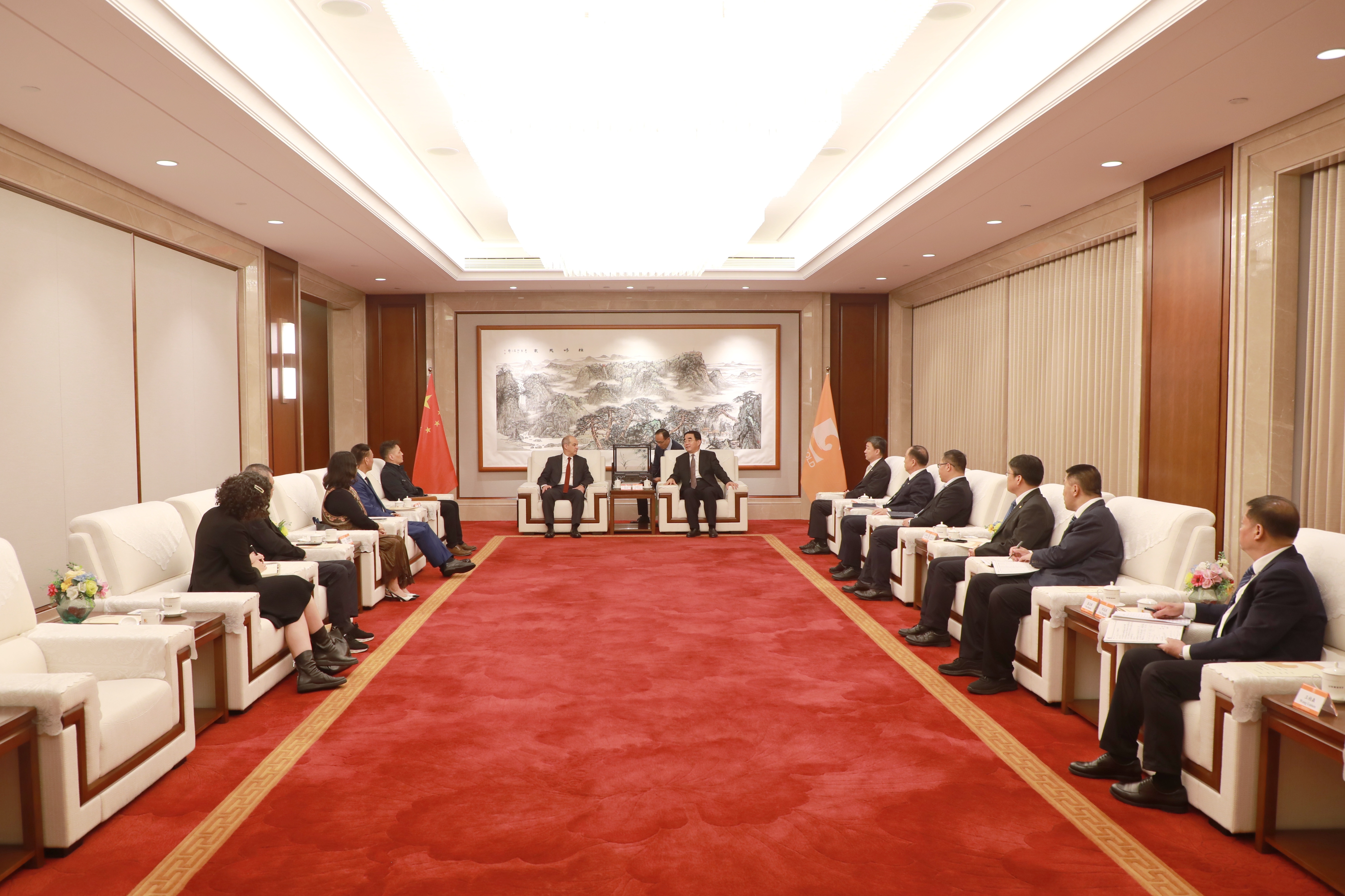 阿根廷驻华大使马致远一行到访山东球盟会集团